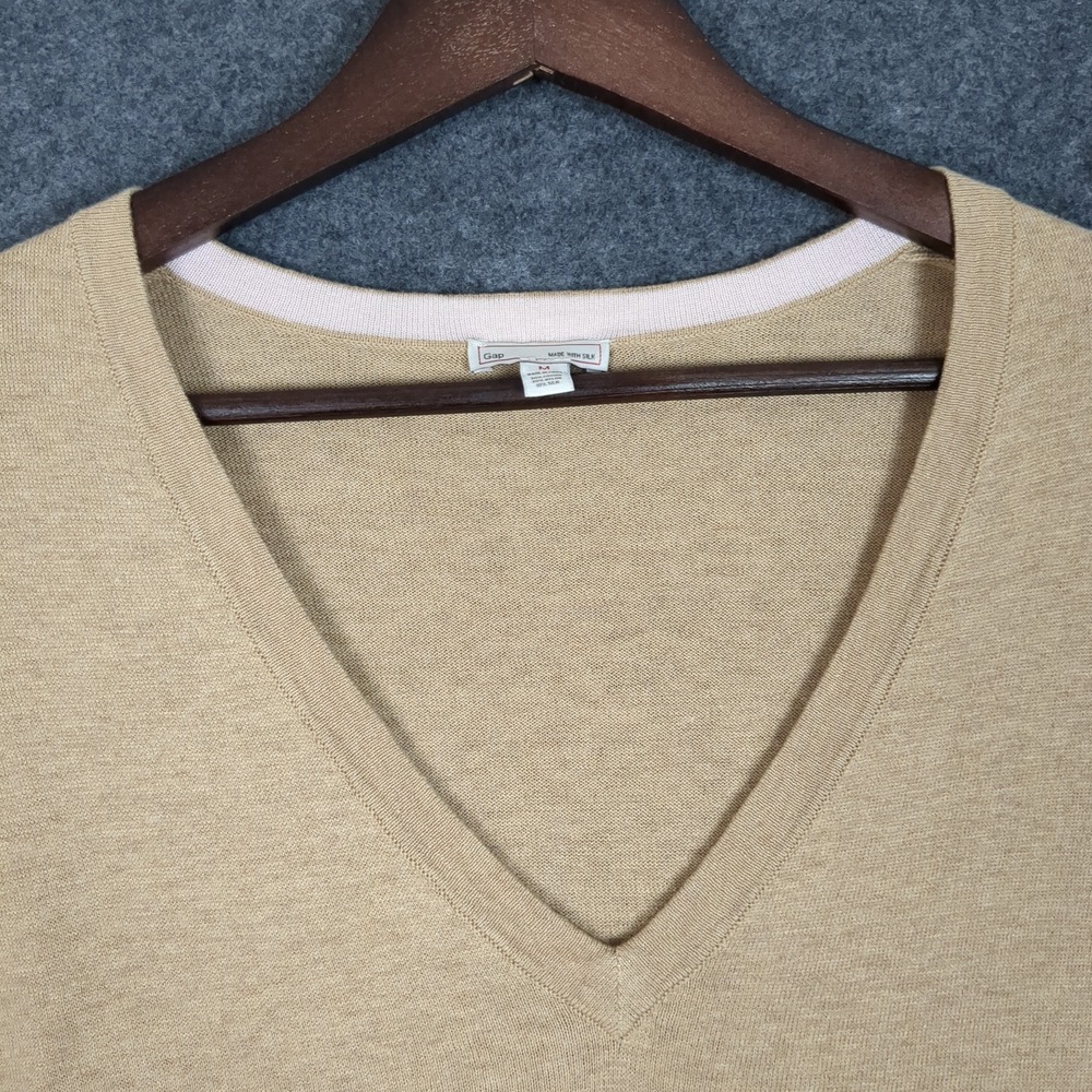 Gap Womens Tan Beige Silk Blend V-Neck Pullover Sweater Size M Drop Shoulder - Picture 6 of 11